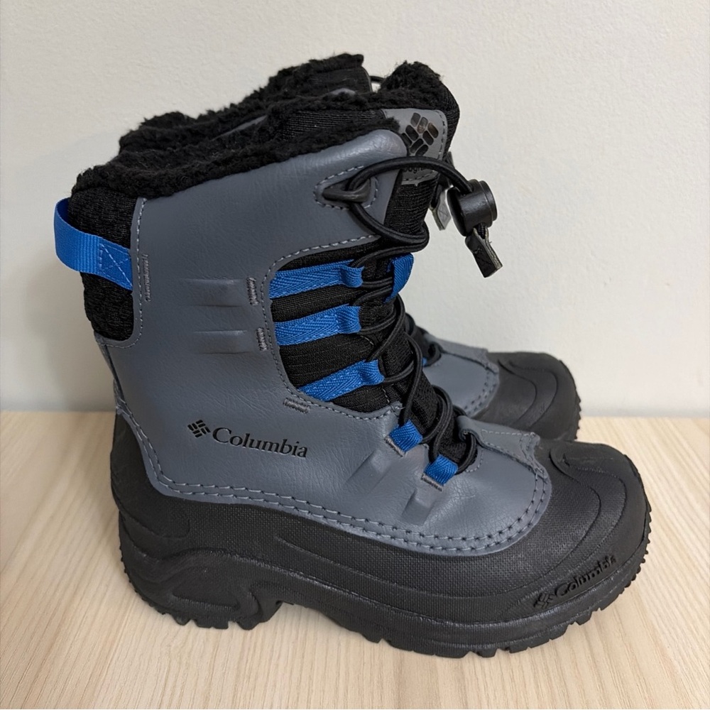 Columbia Kids' Gray and Blue Winter Boots size 3